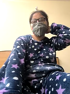 Lovely Tannu online show from 12-22-25, 12:24