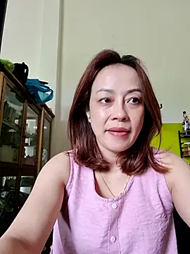 Snapshot of Baby-bigboobs20 chatting on 11-28-25, 03:20 Baby-bigboobs20 online show from 11-28-25, 03:20