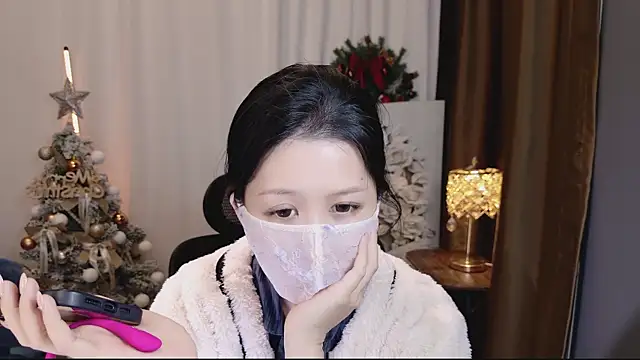 Snapshot of 798PPTT chatting on 12-17-25, 07:36 798PPTT online show from 12-17-25, 07:36