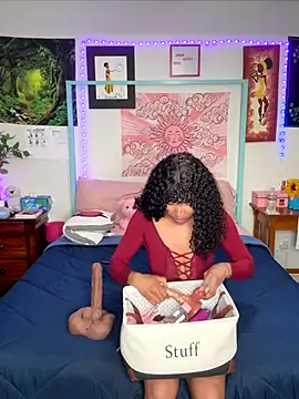 Snapshot of DaisyMynx chatting on 11-05-25, 03:17 DaisyMynx online show from 11-05-25, 03:17