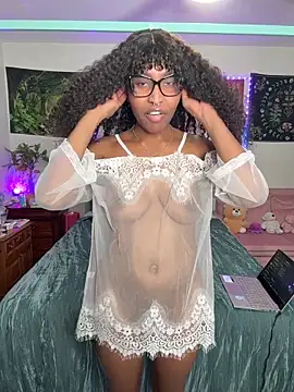 Snapshot of DaisyMynx chatting on 12-03-25, 03:58 DaisyMynx online show from 12-03-25, 03:58