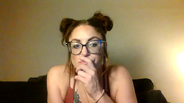 fatal lover online show from 10-30-25, 01:29