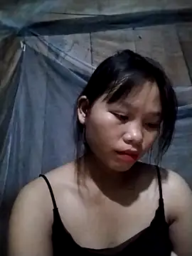 Snapshot of linh-miu99 chatting on 10-20-25, 02:06 linh-miu99 online show from 10-20-25, 02:06