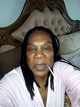 Hotcougar online show from 10-24-25, 05:59