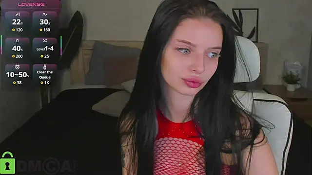 Snapshot of Eva_Mayers chatting on 11-25-25, 11:16 Eva Mayers online show from 11-25-25, 11:16