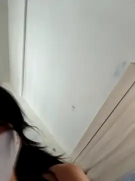 Snapshot of Xiaomao- chatting on 11-14-25, 09:13 Xiaomao- online show from 11-14-25, 09:13