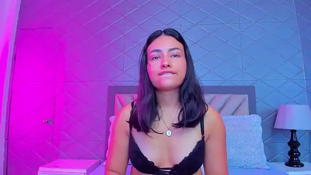 ViolettRouse online show from 02-09-26, 04:11