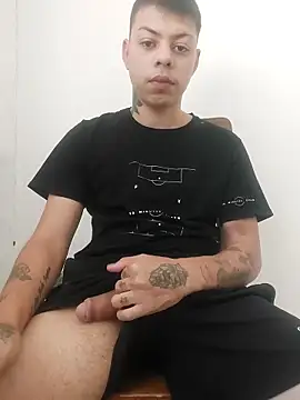 Martinezztlg online show from 11-22-25, 01:54