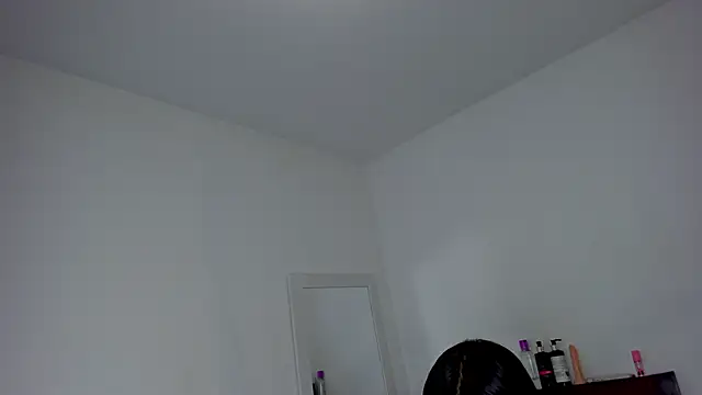 tifanymonroe online show from 10-20-25, 10:49