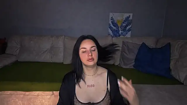 Snapshot of Kirunya chatting on 11-30-25, 08:24 Kirunya online show from 11-30-25, 08:24