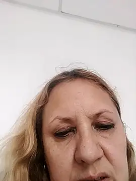 Snapshot of JennyInVegas chatting on 11-01-25, 06:43 JennyInVegas online show from 11-01-25, 06:43