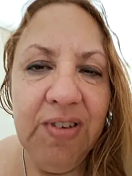 Snapshot of JennyInVegas chatting on 11-23-25, 02:28 JennyInVegas online show from 11-23-25, 02:28