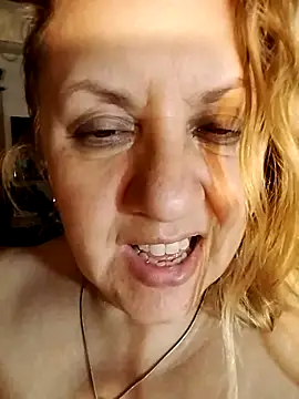 Snapshot of JennyInVegas chatting on 11-30-25, 03:32 JennyInVegas online show from 11-30-25, 03:32