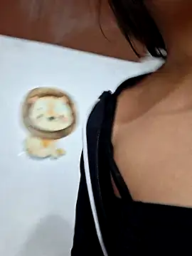 Snapshot of chloebrownn03 chatting on 11-02-25, 09:39 chloebrownn03 online show from 11-02-25, 09:39