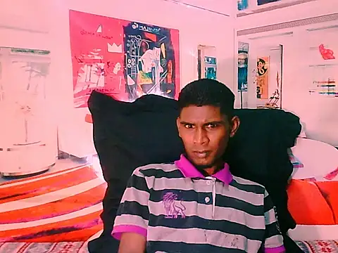 Snapshot of IndianThuggin chatting on 11-12-25, 04:24 IndianThuggin online show from 11-12-25, 04:24