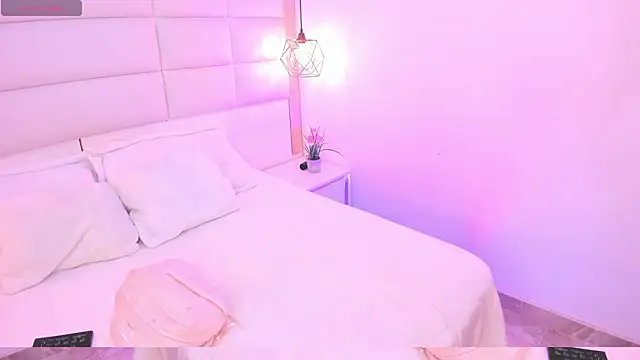 Sofia clk online show from 03-07-26, 03:25