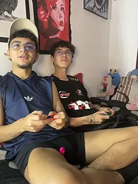 Snapshot of lukaOnline_ chatting on 11-27-25, 06:26 lukaOnline online show from 11-27-25, 06:26