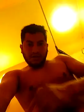 Travieso 21 online show from 11-14-25, 02:32