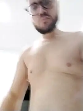 Snapshot of Branquinhowm chatting on 11-15-25, 03:59 Branquinhowm online show from 11-15-25, 03:59