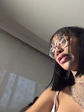 akiira lee online show from 03-05-26, 11:12