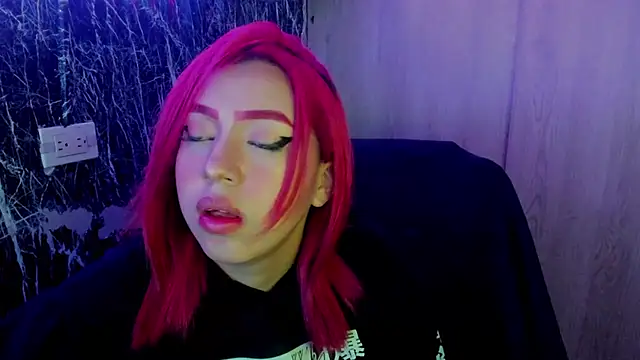 sweetcherryyy  online show from 11-06-25, 03:07