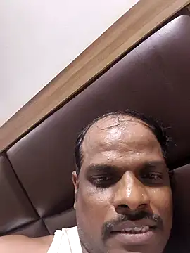 RNlov online show from 11-06-25, 03:24