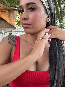 Snapshot of KIMBERLYPULIDO chatting on 11-06-25, 07:59 KIMBERLYPULIDO online show from 11-06-25, 07:59