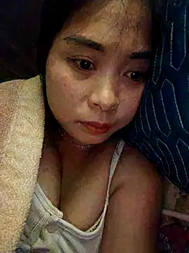 Squirrel-Pear online show from 12-14-25, 07:29