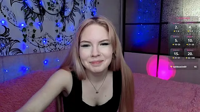 Snapshot of VETT_KITTY chatting on 12-18-25, 06:08 VETT KITTY online show from 12-18-25, 06:08