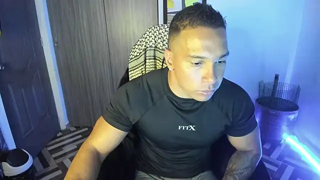 Snapshot of FreszX chatting on 10-29-25, 06:59 FreszX online show from 10-29-25, 06:59