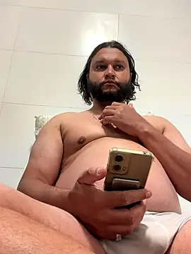 Snapshot of LoboCachorro chatting on 11-11-25, 12:21 LoboCachorro online show from 11-11-25, 12:21