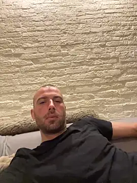 Snapshot of Rotteei1 chatting on 11-01-25, 06:59 Rotteei1 online show from 11-01-25, 06:59