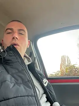 Snapshot of Rotteei1 chatting on 11-22-25, 08:24 Rotteei1 online show from 11-22-25, 08:24