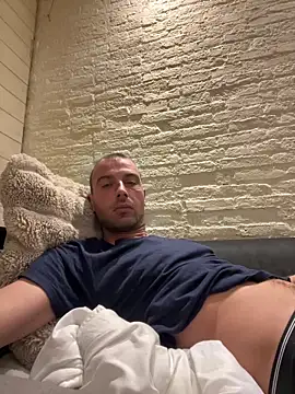 Snapshot of Rotteei1 chatting on 11-28-25, 06:32 Rotteei1 online show from 11-28-25, 06:32