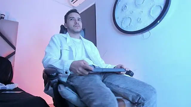 Snapshot of mike_257 chatting on 02-09-26, 11:25 mike 257 online show from 02-09-26, 11:25