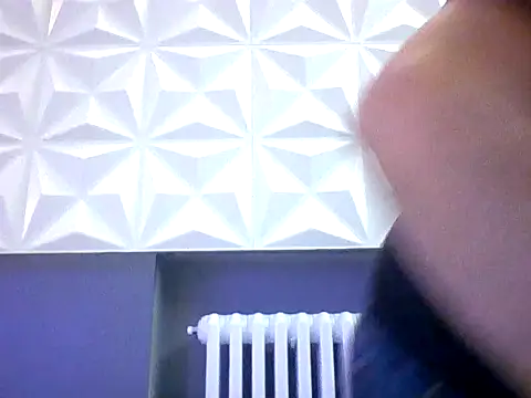 Snapshot of stefistefi8097 chatting on 10-18-25, 05:25 stefistefi8097 online show from 10-18-25, 05:25