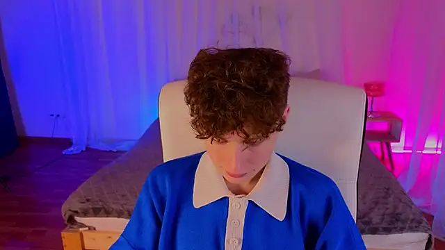 crisp1n online show from 11-09-25, 04:27