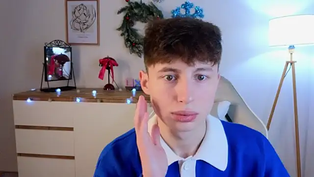 crisp1n online show from 12-14-25, 03:06