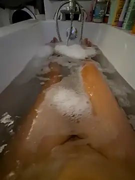 Snapshot of lasexycoquine59 chatting on 10-31-25, 06:47 lasexycoquine59 online show from 10-31-25, 06:47