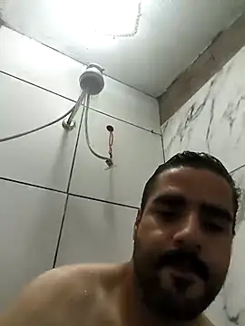 Snapshot of gusto14cm chatting on 02-25-26, 02:05 gusto14cm online show from 02-25-26, 02:05