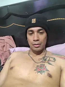 Snapshot of Michell85 chatting on 11-09-25, 09:02 Michell85 online show from 11-09-25, 09:02