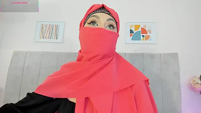 fatiima  online show from 04-15-26, 06:59