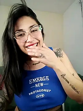 Chinitaaa28 online show from 11-08-25, 04:29