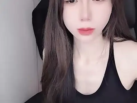 Snapshot of -Alicee- chatting on 11-18-25, 03:01 -Alicee- online show from 11-18-25, 03:01