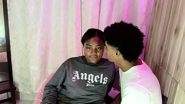 Snapshot of Pasion_morena chatting on 11-23-25, 12:49 Pasion morena online show from 11-23-25, 12:49