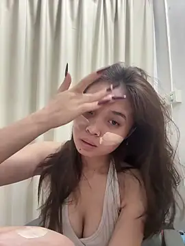 Snapshot of aaaaawhate chatting on 03-02-26, 11:28 aaaaawhate online show from 03-02-26, 11:28