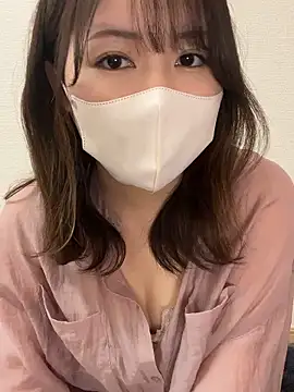 Snapshot of Rui_87 chatting on 01-14-26, 01:44 Rui 87 online show from 01-14-26, 01:44