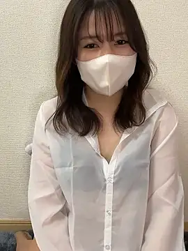 Snapshot of Rui_87 chatting on 01-17-26, 01:43 Rui 87 online show from 01-17-26, 01:43