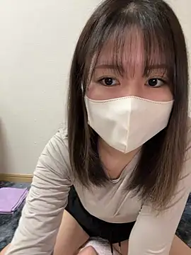 Snapshot of Rui_87 chatting on 02-13-26, 01:34 Rui 87 online show from 02-13-26, 01:34