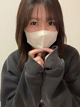 Snapshot of Rui_87 chatting on 02-21-26, 01:39 Rui 87 online show from 02-21-26, 01:39